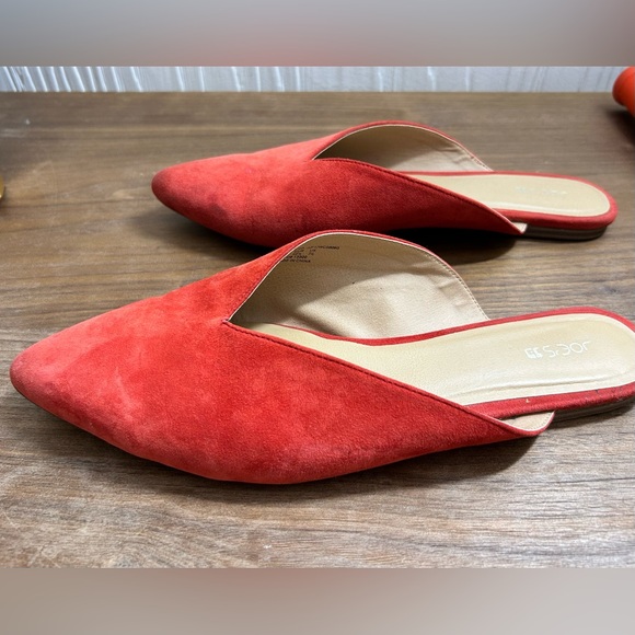 Red mules- perfect for the holidays and Valentines 💌 - Picture 6 of 8